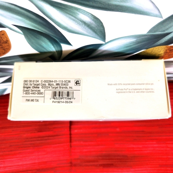 Heyday Pink and Blue Tiedye Silicone Airpod Earbud Headphones Gen 1 & 2 - Picture 5 of 5